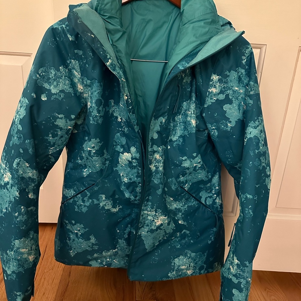North Face Multi Functional Ski Jacket Size M. - image 4
